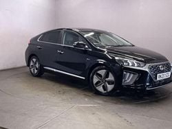 Black Used 2020 Hyundai Ioniq Premium SE Hatchback | £15,499 (Fair price)
