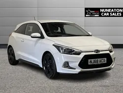 White Used 2018 Hyundai i20 Premium Hatchback | £9,000 (Super price)