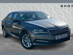 Grey Used 2022 Skoda Superb SE Hatchback | £18,000 (Fair price)