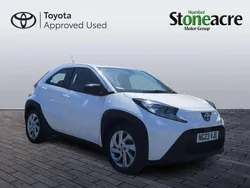 White Used 2023 Toyota Aygo PURE Hatchback | £13,750 (Fair price)