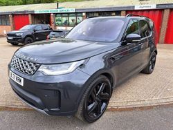 Grey Used 2022 Land Rover Discovery 5 HSE SUV | £44,950 (Fair price)