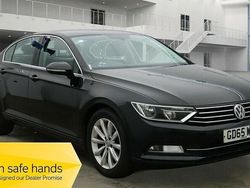 Black Used 2015 VW Passat SE Sedan | £6,495 (Fair price)