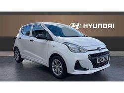 White Used 2019 Hyundai i10 Hatchback | £7,364 (Fair price)
