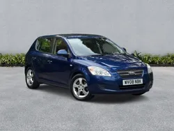 Blue Used 2008 Kia Ceed 2 Hatchback | £1,375 (Fair price)