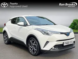 White Used 2018 Toyota C-HR Design SUV | £15,231 (Fair price)