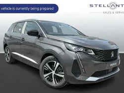 New 2024 Peugeot 5008 GTi MPV | £30,114
