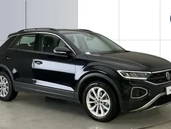 Used 2025 VW T-Roc Life SUV | £21,448 (Fair price)