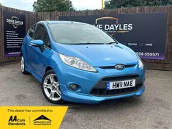 Blue Used 2011 Ford Fiesta Zetec Hatchback | £3,299 (Fair price)