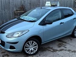 Blue Used 2010 Mazda 2 Hatchback | £1,695 (Good price)