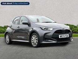 Grey Used 2022 Toyota Yaris Hybrid Hatchback | £15,999 (Good price)