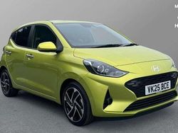 Green Used 2025 Hyundai i10 Premium Hatchback | £16,795 (A bit pricey)