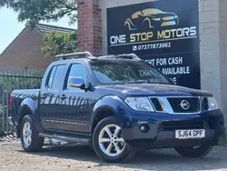 Blue Used 2014 Nissan Navara Tekna Pickup | £4,995 (Super price)