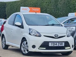 White Used 2014 Toyota Aygo Style Hatchback | £5,995 (Fair price)