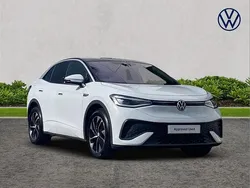 White New 2025 VW ID.5 Pro Performance SUV | £30,570 (A bit pricey)