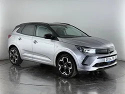 Grey Used 2024 Vauxhall Grandland X Ultimate SUV | £20,750 (Fair price)