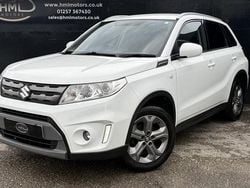 White Used 2017 Suzuki Vitara SZ-T SUV | £7,495 (Fair price)