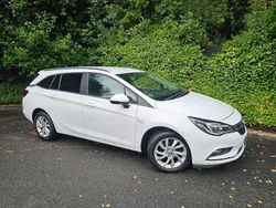 White Used 2019 Vauxhall Astra Design Edition Estate | £8,995 (Fair price)