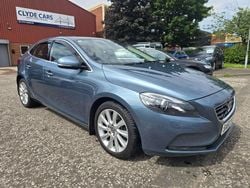 Blue Used 2013 Volvo V40 SE Estate | £4,995 (Fair price)