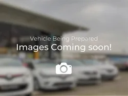 Flame red Used 2022 Renault Clio V Iconic Hatchback | £12,195 (Fair price)