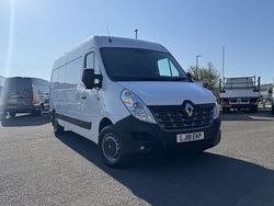 White Used 2018 Renault Master Van | £10,995 (Fair price)
