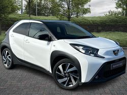 White Used 2023 Toyota Aygo X SUV | £12,895
