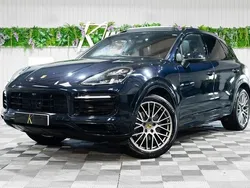 Blue Used 2022 Porsche Cayenne Platinum Edition SUV | £54,786 (Fair price)