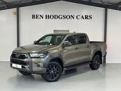 Bronze Used 2025 Toyota HiLux Pickup | £42,995