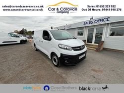 White Used 2022 Vauxhall Vivaro S Van | £10,450 (Good price)