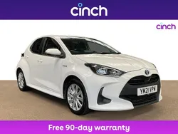 White Used 2021 Toyota Yaris Hybrid Hatchback | £13,849 (Good price)