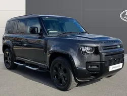 Used 2025 Land Rover Defender SE Dynamic SUV | £58,605 (Good price)