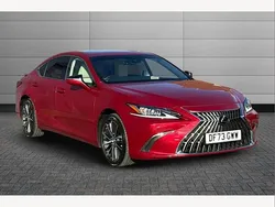 Mesa red Used 2023 Lexus ES300H Sedan | £31,779 (Fair price)