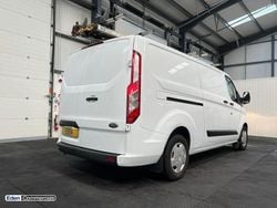 White Used 2019 Ford Transit Custom Trend Van | £10,490 (Fair price)