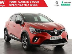 Red/black Used 2023 Renault Captur Techno SUV | £14,649 (Fair price)