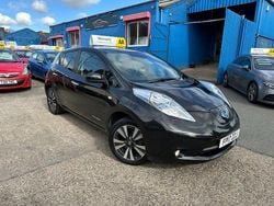 Black Used 2017 Nissan Leaf Tekna Hatchback | £5,595 (Fair price)