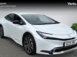 Used 2025 Toyota Prius Hatchback | £30,062