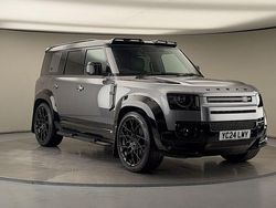 Eiger grey Used 2024 Land Rover Defender HSE Dynamic SUV | £77,000