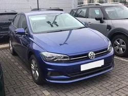 Blue Used 2018 VW Polo SE Hatchback | £10,000 (Fair price)