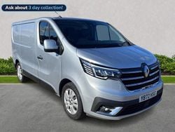 Grey Used 2023 Renault Trafic Van | £15,300 (Fair price)