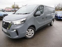 Grey Used 2023 Nissan Primastar Tekna MPV | £19,495 (Fair price)