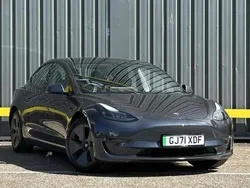Grey Used 2021 Tesla Model 3 Long Range Sedan | £23,495 (Fair price)