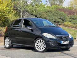 Black Used 2009 Mercedes A160 Classic Hatchback | £2,995 (Fair price)