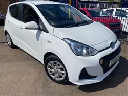 White Used 2018 Hyundai i10 SE Hatchback | £6,495 (Fair price)