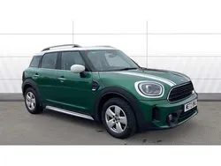 Green Used 2022 Mini Cooper Countryman Classic SUV | £22,401 (Fair price)