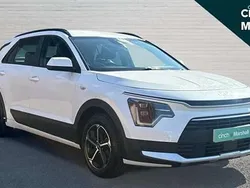 White Used 2022 Kia Niro 2 SUV | £16,055 (Fair price)
