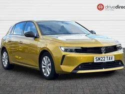 Yellow Used 2022 Vauxhall Astra Design Edition Hatchback | £14,050 (Fair price)