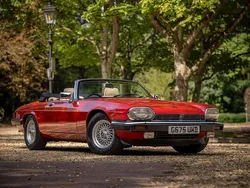 Signal red Used 1989 Jaguar XJS Cabriolet | £8,000