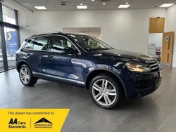 Blue Used 2014 VW Touareg SE SUV | £10,180 (Good price)