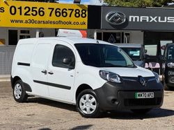 White Used 2021 Renault Kangoo Business MPV | £5,997 (Fair price)