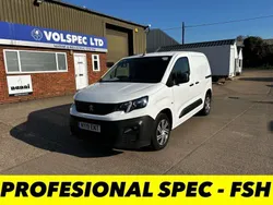 White Used 2019 Peugeot Partner MPV | £6,500 (Fair price)
