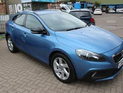 Blue Used 2014 Volvo V40 CC Estate | £5,595 (Fair price)